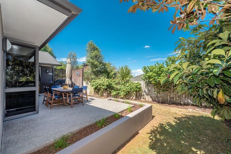 Photo of property in 15 Parkwood Place, Huntington, Hamilton, 3210