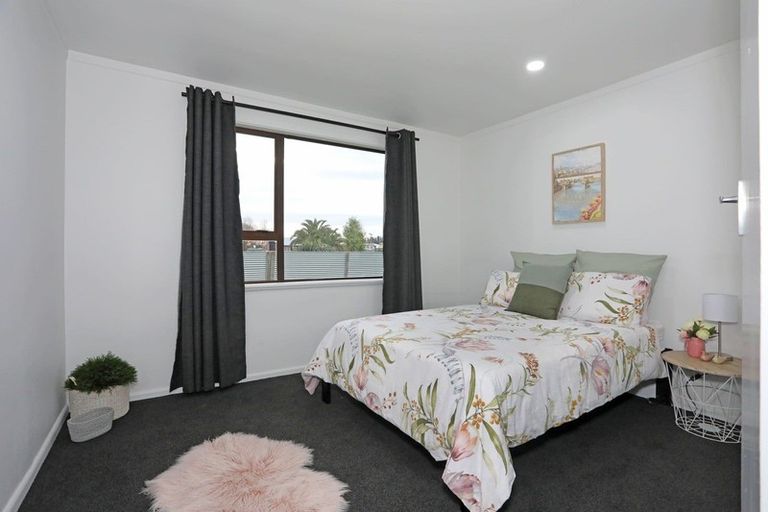 Photo of property in 14 Alexandra Street, Marton, 4710