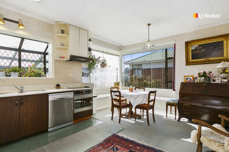 Photo of property in 35 Stirling Street, Andersons Bay, Dunedin, 9013