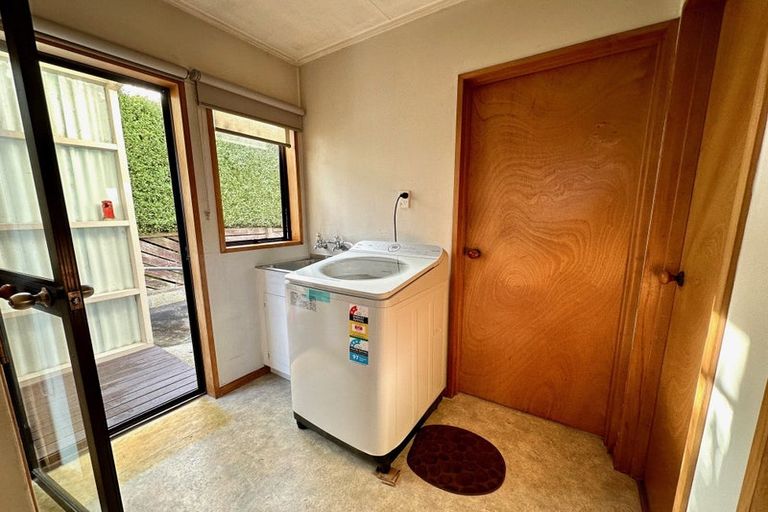 Photo of property in 22 Mcneil Street, Balclutha, 9230