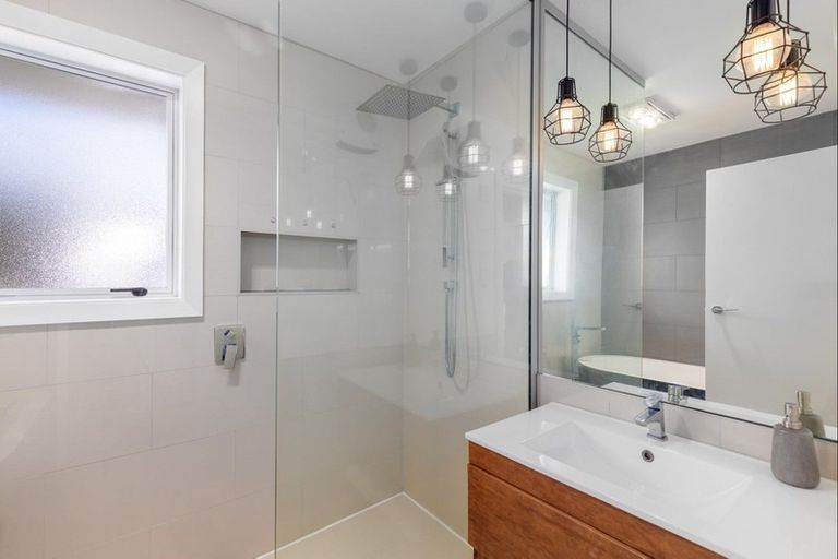 Photo of property in 29 Horton Place, Avondale, Christchurch, 8061