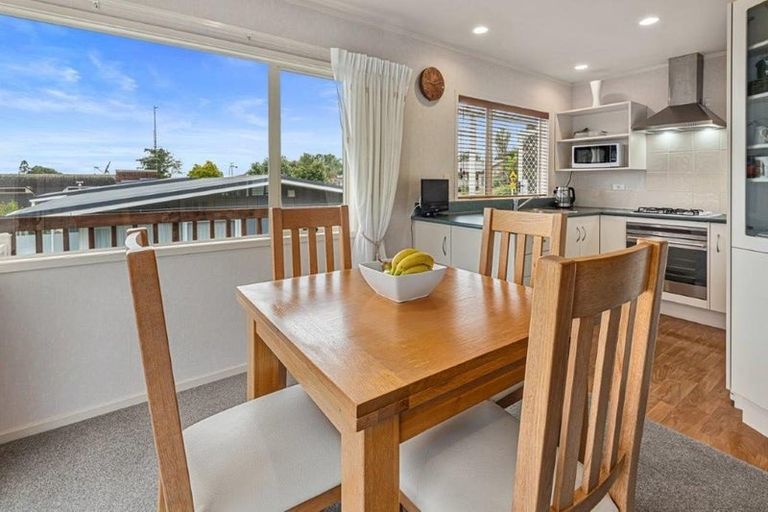 Photo of property in 62 Crawford Crescent, Te Kamo, Whangarei, 0112