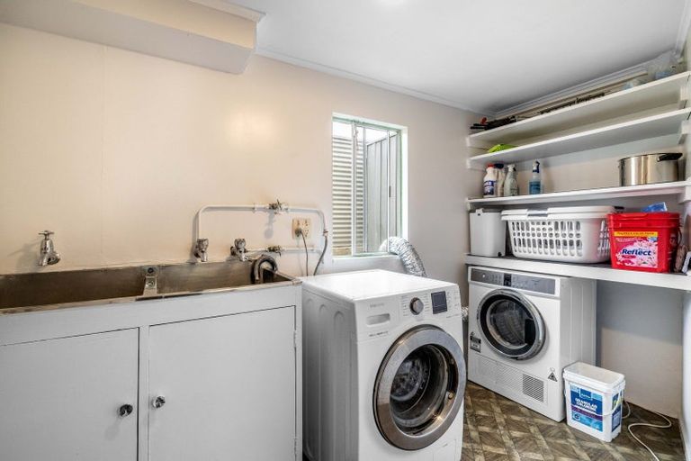 Photo of property in 24 Cargill Street, Waikiwi, Invercargill, 9810