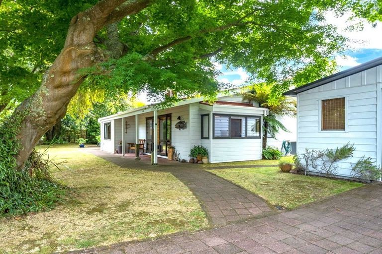 Photo of property in 1/55 Mere Road, Taupo, 3330