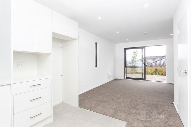Photo of property in 25 Raupeti Lane, Henderson, Auckland, 0612
