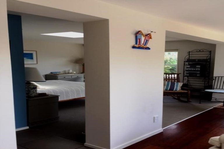 Photo of property in 131 Tutere Street, Waikanae Beach, Waikanae, 5036