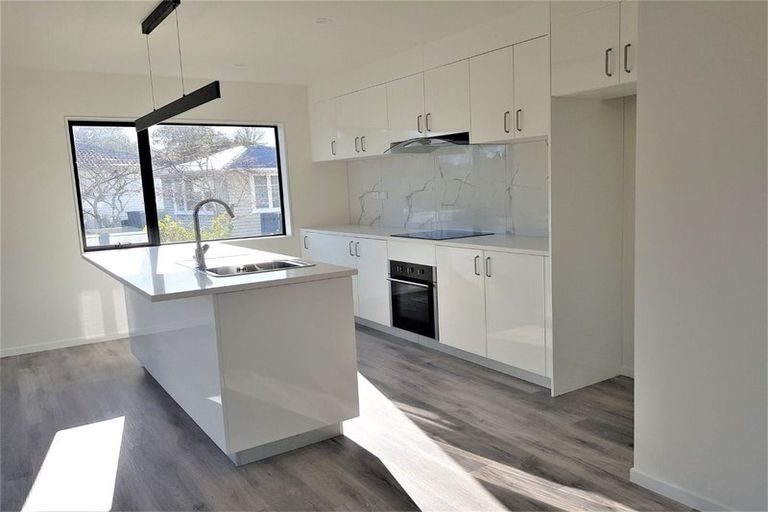 Photo of property in 9 Apple Lane, Henderson, Auckland, 0610