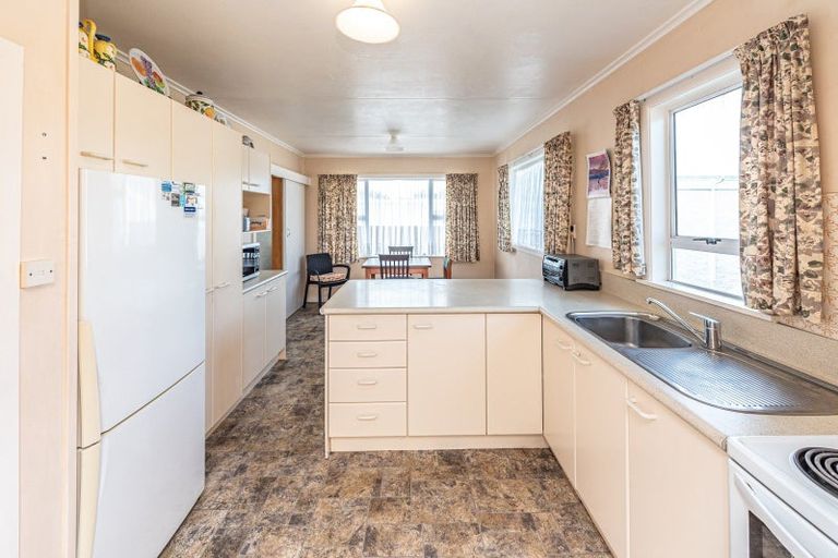 Photo of property in 203 Cornfoot Street, Castlecliff, Whanganui, 4501