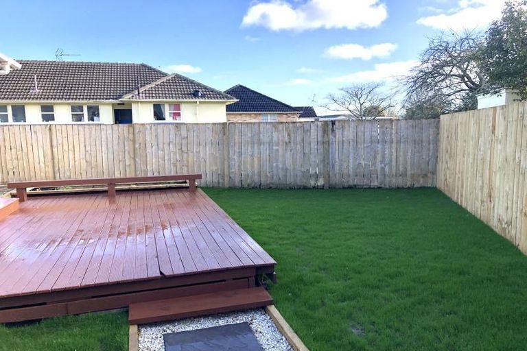 Photo of property in 30 Douglas Crescent, Fairfield, Hamilton, 3214