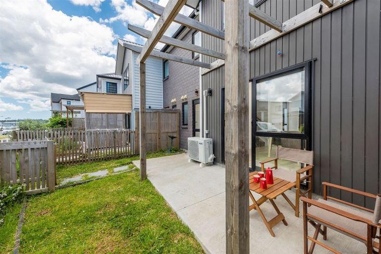 Photo of property in 2 Aviation Drive, Hobsonville, Auckland, 0616