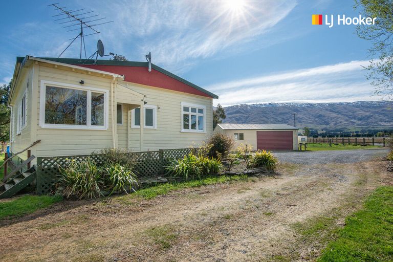 Photo of property in 51 Browns Road, Middlemarch, 9597