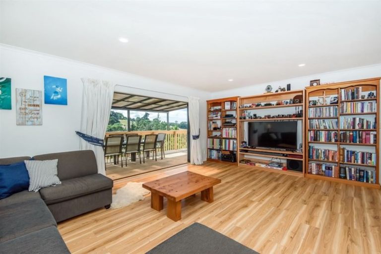 Photo of property in 38 Coastal Heights, Stillwater, Silverdale, 0993