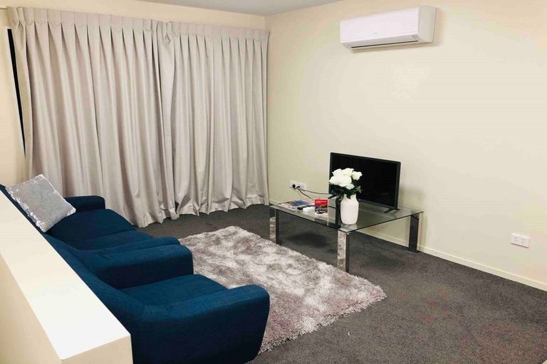 Photo of property in 2/11 Leith Place, Spreydon, Christchurch, 8024