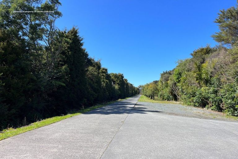 Photo of property in 102c Omaha Flats Road, Tawharanui Peninsula, Matakana, 0986