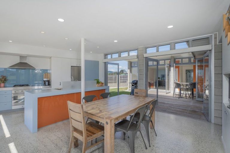 Photo of property in 116 Puka Crescent, Matarangi, Whitianga, 3592