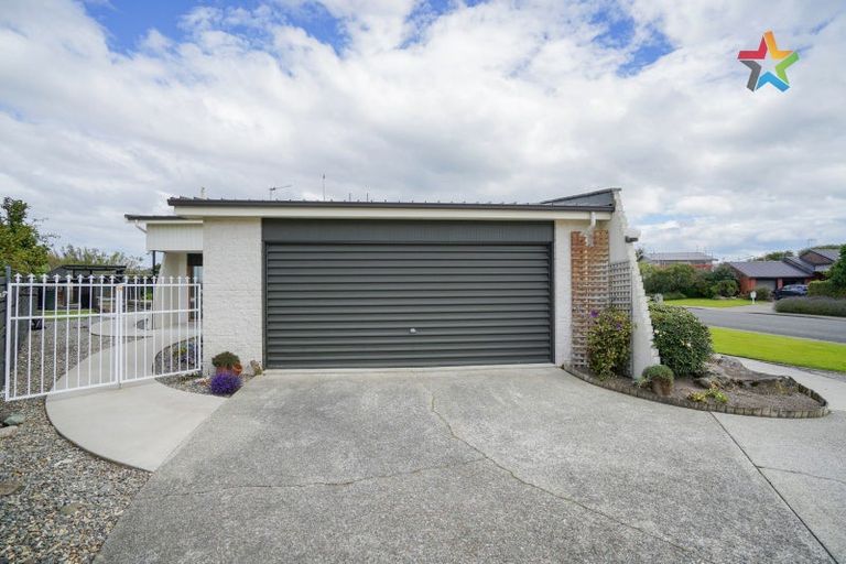 Photo of property in 141 Gladstone Terrace, Gladstone, Invercargill, 9810
