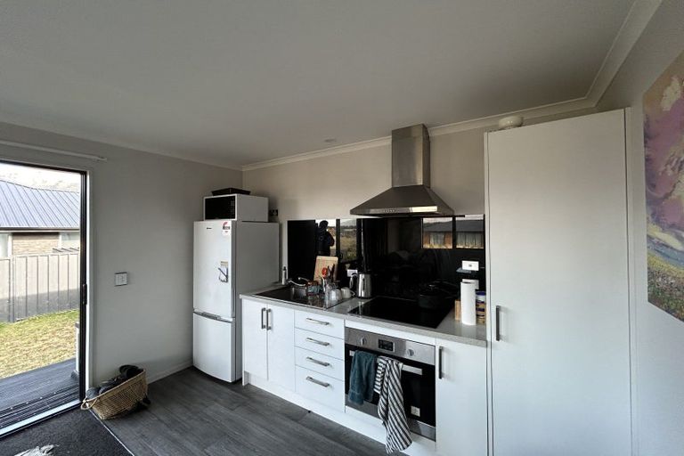 Photo of property in 11 Brewster Crescent, Lake Hawea, 9382