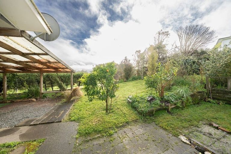 Photo of property in 87 Valley Road, Hikurangi, 0114