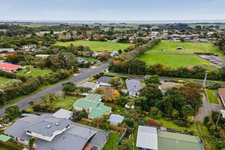 Photo of property in 95 Oxford Road, Okato, 4335