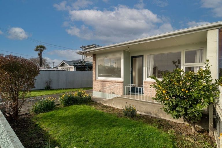 Photo of property in 17 Simeon Street, Spreydon, Christchurch, 8024