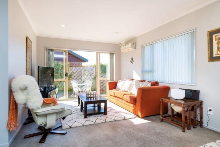 Photo of property in Parkvale Estate, 1232/10 Howard Street, Parkvale, Hastings, 4122