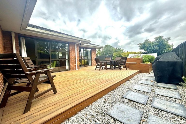 Photo of property in 3/9 Dinton Street, Russley, Christchurch, 8042