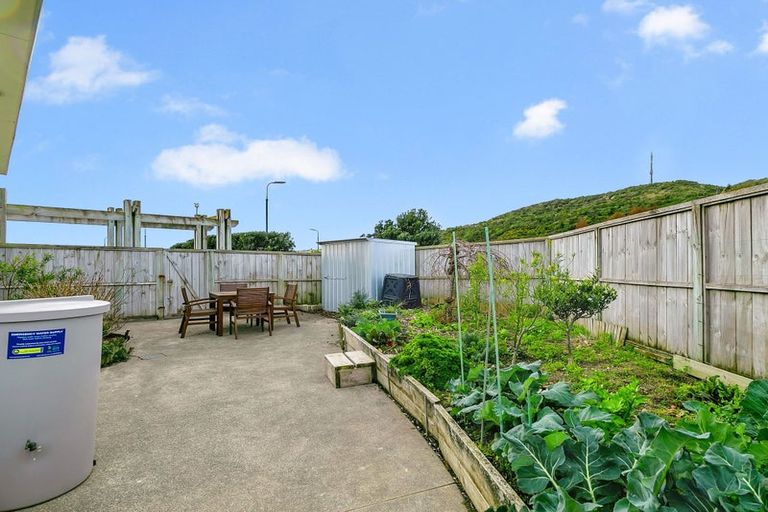Photo of property in 2 Wangapeka Way, Aotea, Porirua, 5024