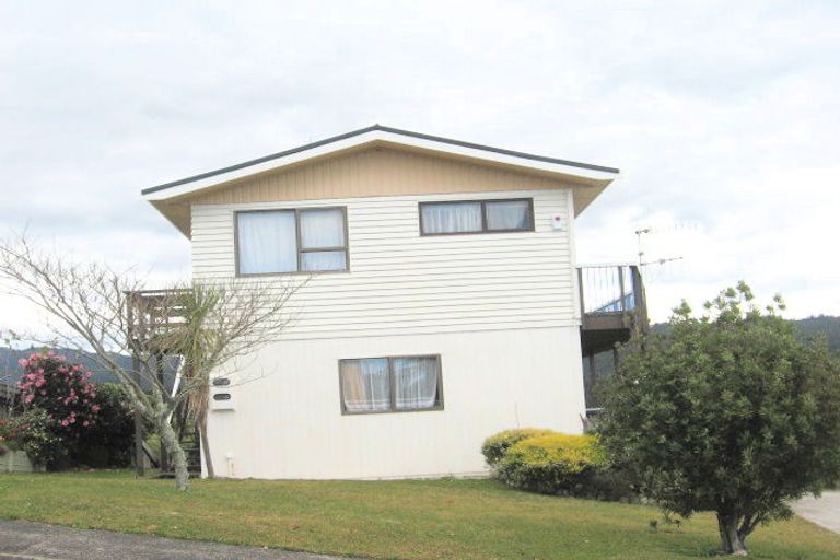 Photo of property in 7 Tairua Heights, Tairua, 3508