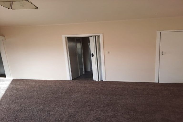 Photo of property in 2/168 Boundary Road, Blockhouse Bay, Auckland, 0600