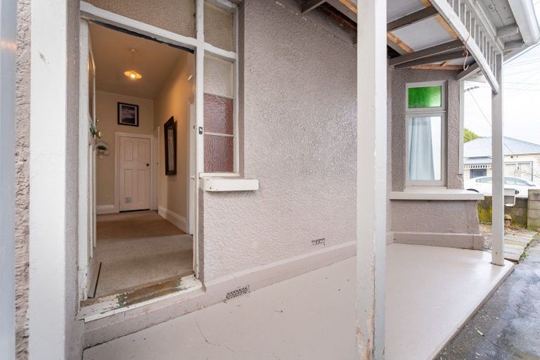 Photo of property in 10 Cashel Street, South Dunedin, Dunedin, 9012