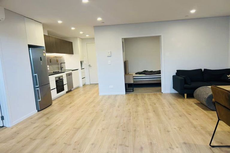 Photo of property in 219/3 Kaipiho Lane, Albany, Auckland, 0632