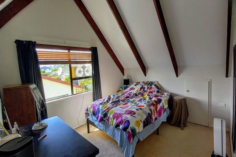 Photo of property in 27b Mana Esplanade, Paremata, Porirua, 5026