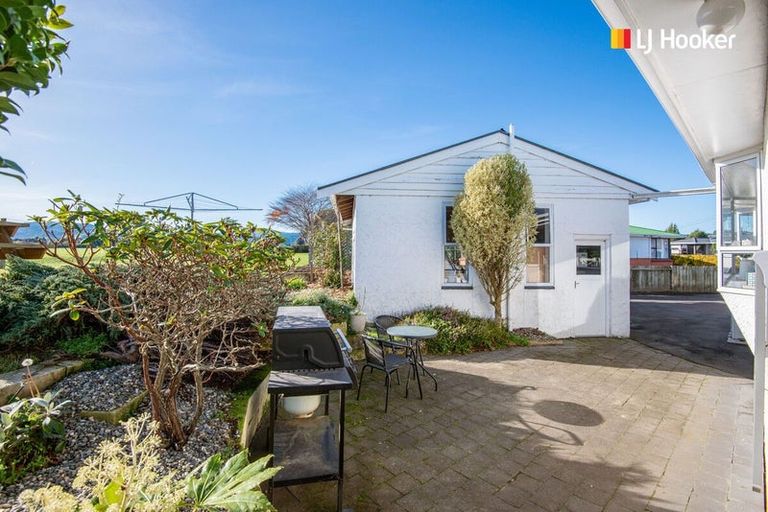 Photo of property in 8 Esk Place, Mosgiel, 9024