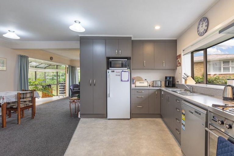 Photo of property in 70 Great South Road, Huntly, 3700