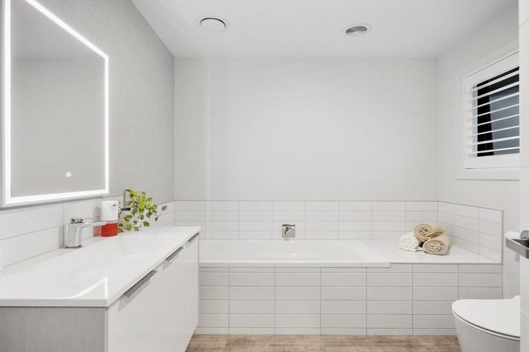 Photo of property in 50 Montiicola Drive, Papamoa Beach, Papamoa, 3118