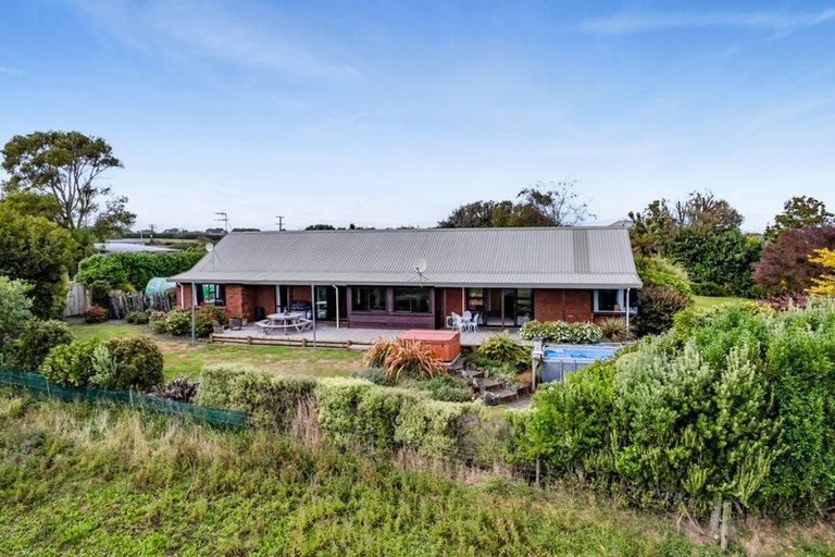 Photo of property in 14 Normanby Road, Normanby, Hawera, 4675