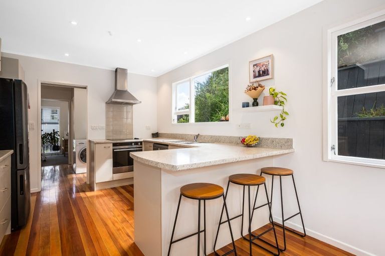 Photo of property in 5 Spey Place, Papakowhai, Porirua, 5024