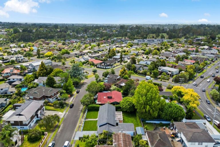 Photo of property in 5 Grassy Downs Place, St Andrews, Hamilton, 3200