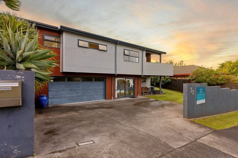 Photo of property in 32 Grantston Drive, Pyes Pa, Tauranga, 3112