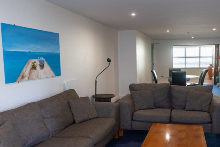 Photo of property in 210/6 Adams Avenue, Mount Maunganui, 3116