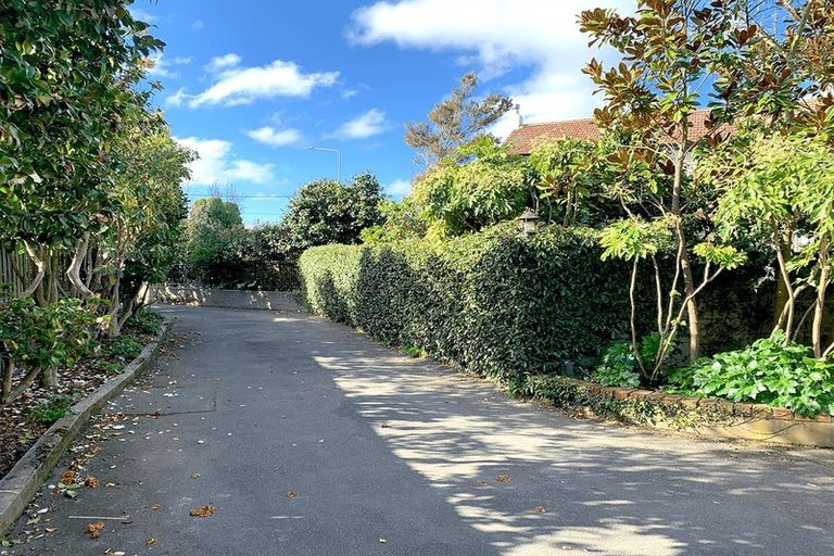 Photo of property in 67a Kotare Street, Fendalton, Christchurch, 8041