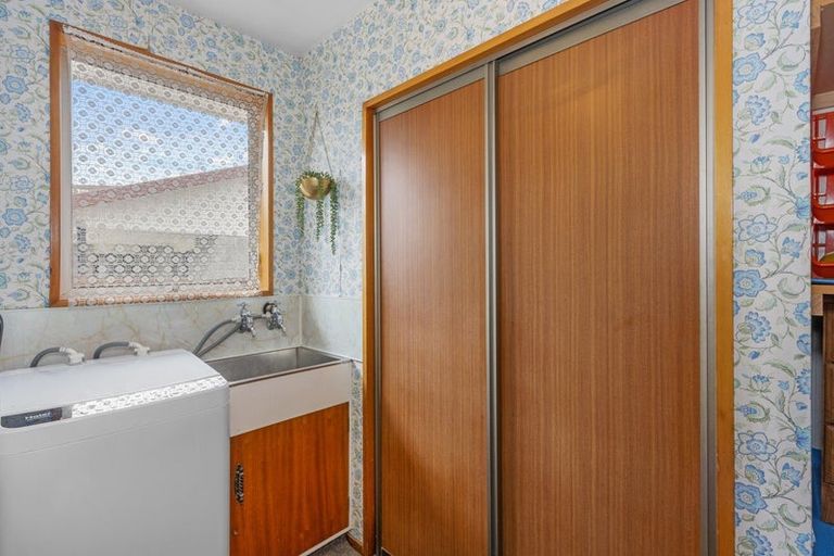 Photo of property in 6 Sequoia Place, Parklands, Christchurch, 8083