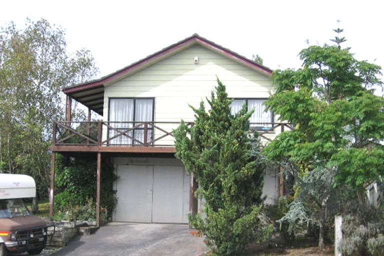 Photo of property in 6 Clearview Heights, Ranui, Auckland, 0612