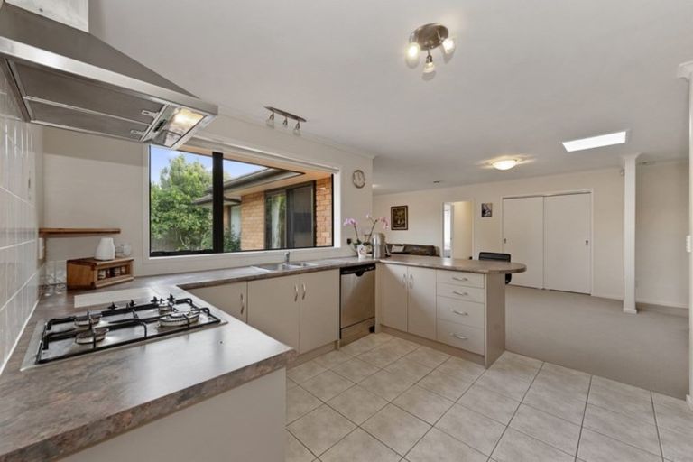 Photo of property in 23 Barrington Drive, Huntington, Hamilton, 3210