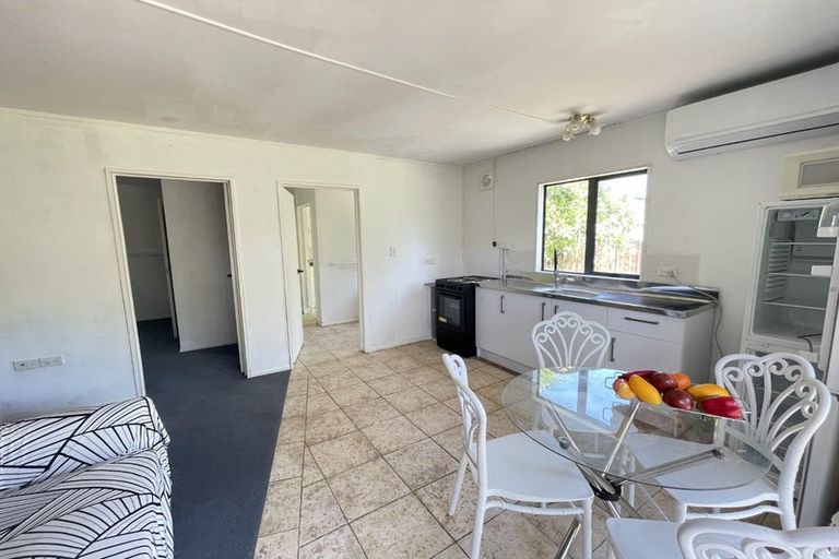 Photo of property in 15 Glenmary Place, Papatoetoe, Auckland, 2025