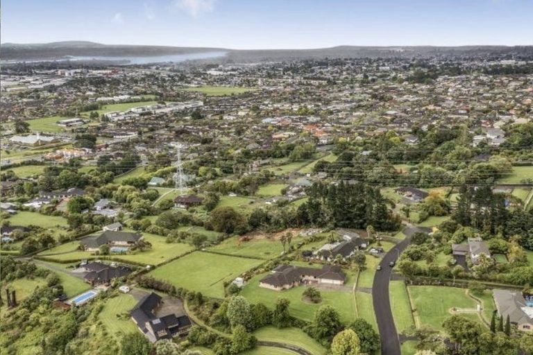 Photo of property in 167 Polo Prince Drive, Alfriston, Auckland, 2105