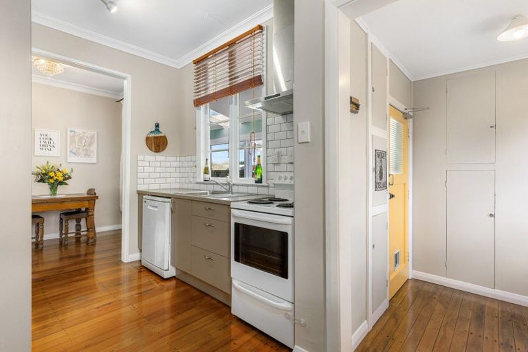 Photo of property in 68 Norbiton Road, Foxton, 4814