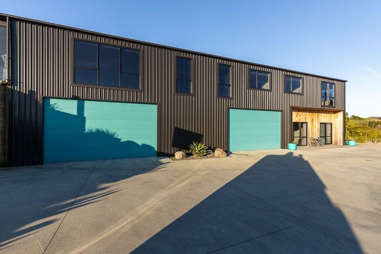 Photo of property in 527 Frankley Road, Hurworth, New Plymouth, 4371