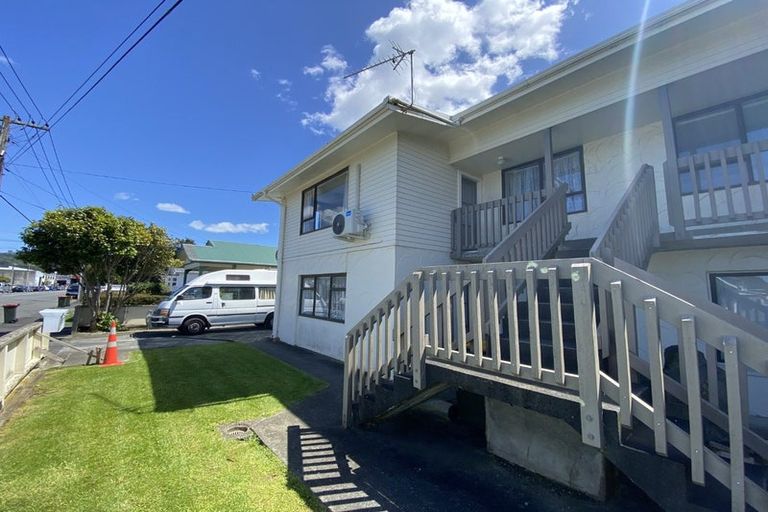 Photo of property in 13a Central Terrace, Alicetown, Lower Hutt, 5010