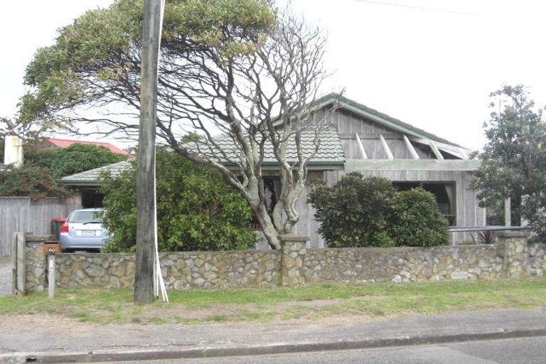 Photo of property in 20 Ngaio Road, Raumati Beach, Paraparaumu, 5032
